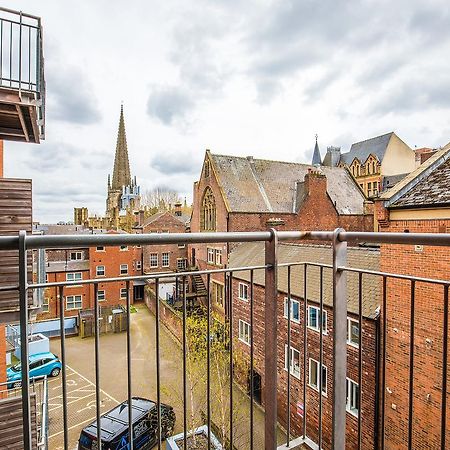 The Cathedral Suite Apartment With Love Your Stay Sheffield Extérieur photo