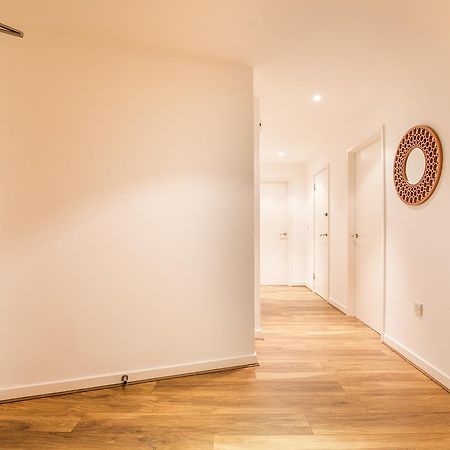 The Cathedral Suite Apartment With Love Your Stay Sheffield Extérieur photo