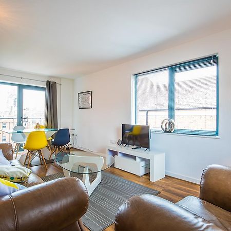 The Cathedral Suite Apartment With Love Your Stay Sheffield Extérieur photo